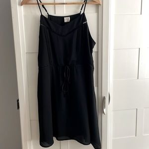 Very cute black summer flowing dress- like new